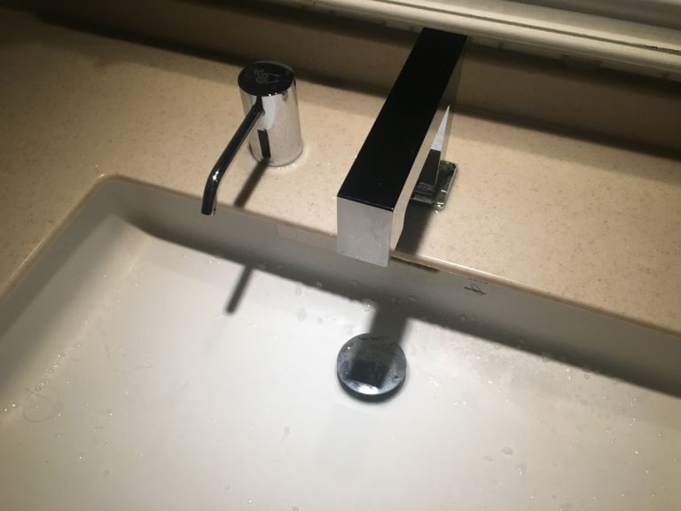 毎日の水が劇的に変わる浄水器選びの秘密